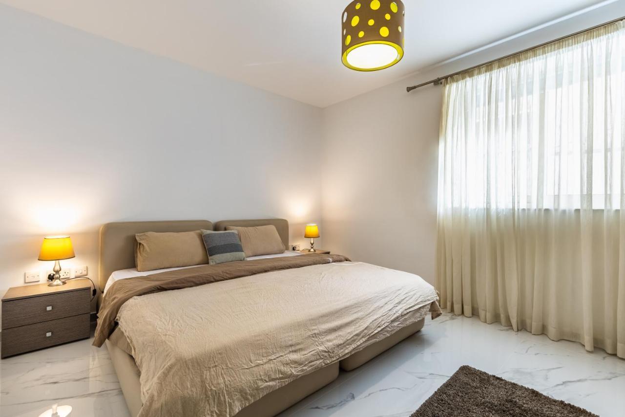 Stunning - Sunnyside 3-Bedroom Сліма Екстер'єр фото